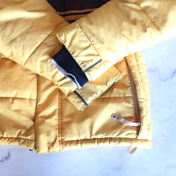 Section VTG Y2K Retro Nylon Snowboard Ski Jacket Women's Size XSmall - Picture 4 of 16